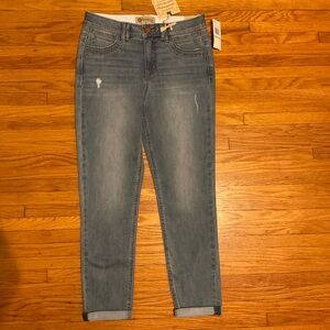 NEW WITH TAGS DEMOCRACY ANKLE SKIMMER LIGHT DENIM RINSE IN SIZE 8 NEW